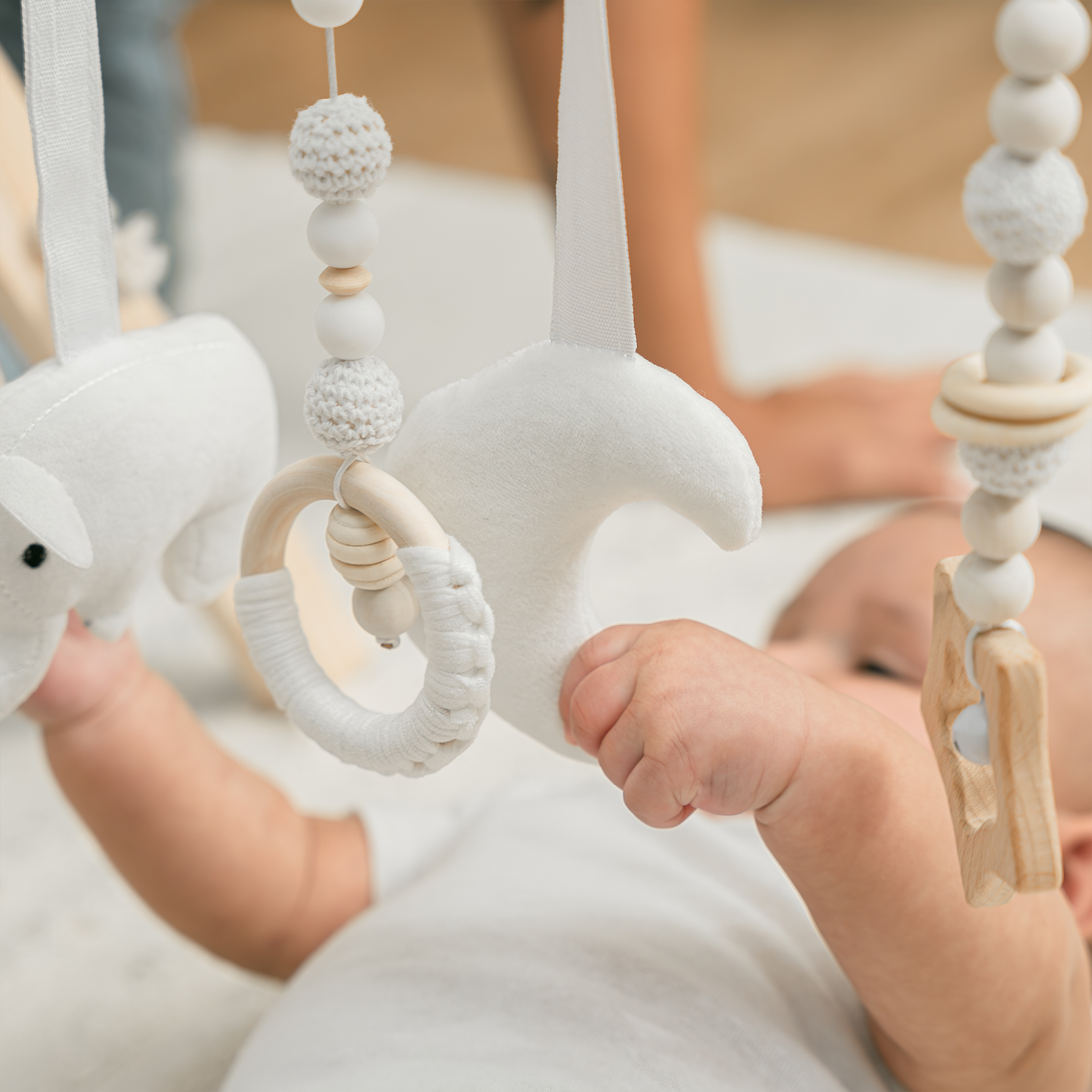 Arche d’éveil bébé en bois naturel