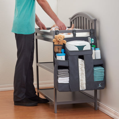 Organisateur pour chambre de bébé et panier à couches
