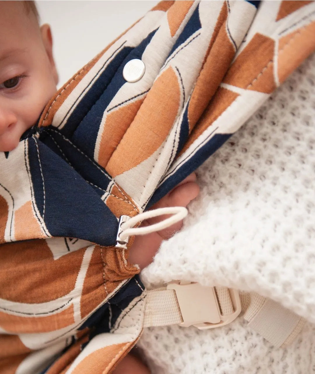Porte-bébé Carry & Bloom Jacquard