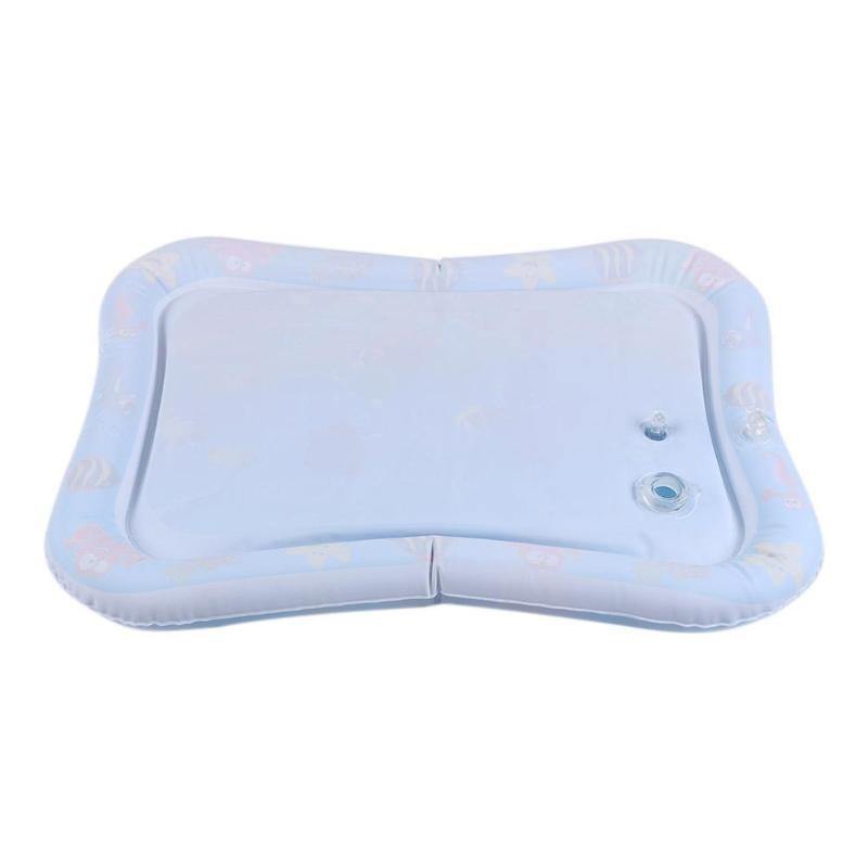 Tapis de jeu aquatique pour bébé pendant le temps sur le ventre