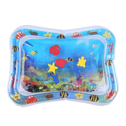 Tapis de jeu aquatique pour bébé pendant le temps sur le ventre